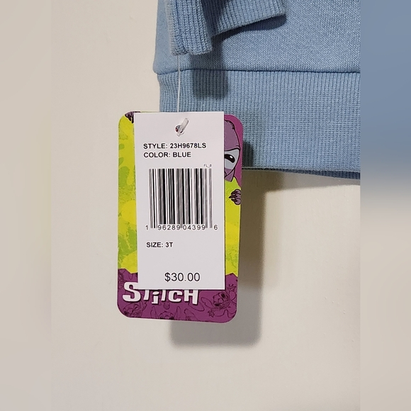 3T Stitch Hoodie With Ears on Hood - Picture 4 of 7